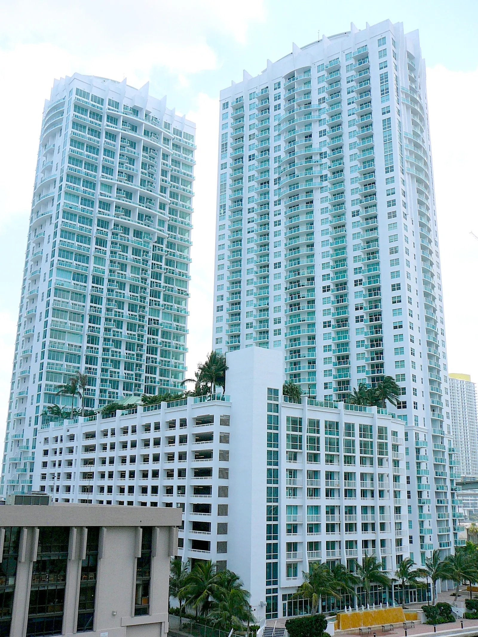 Brickell on the River, real-world photo: The Brickell on the River towers, 2008